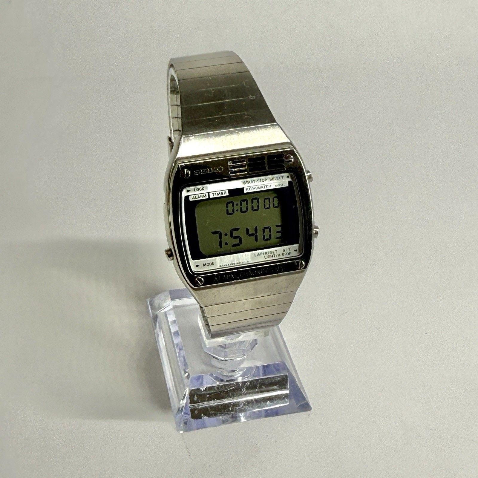 SEIKO A259-5080 Chronograph Silver Tone Digital Men Vintage Watch