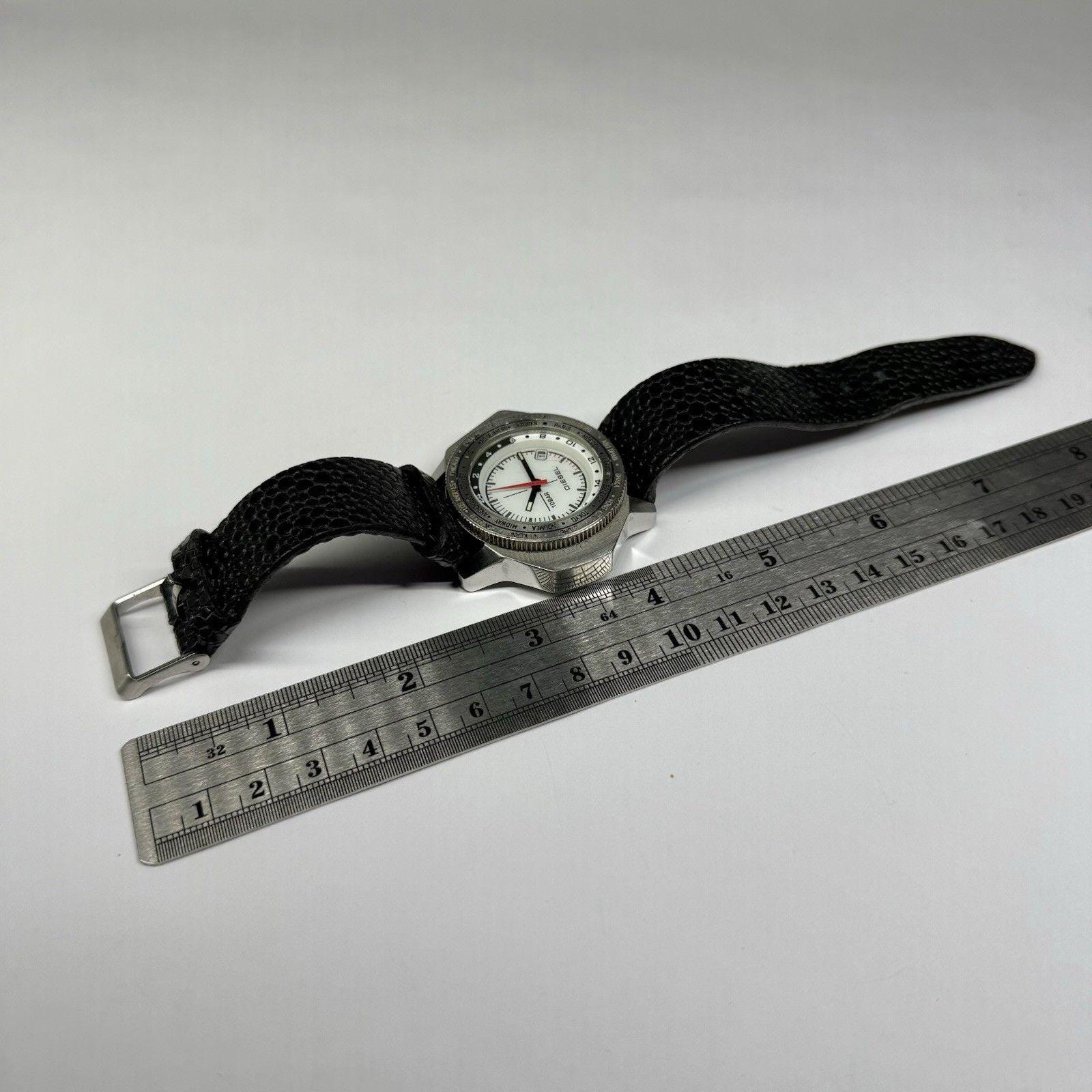 DIESEL DZ-4070 World Timer Rotating Bezel Quartz Men Vintage Watch