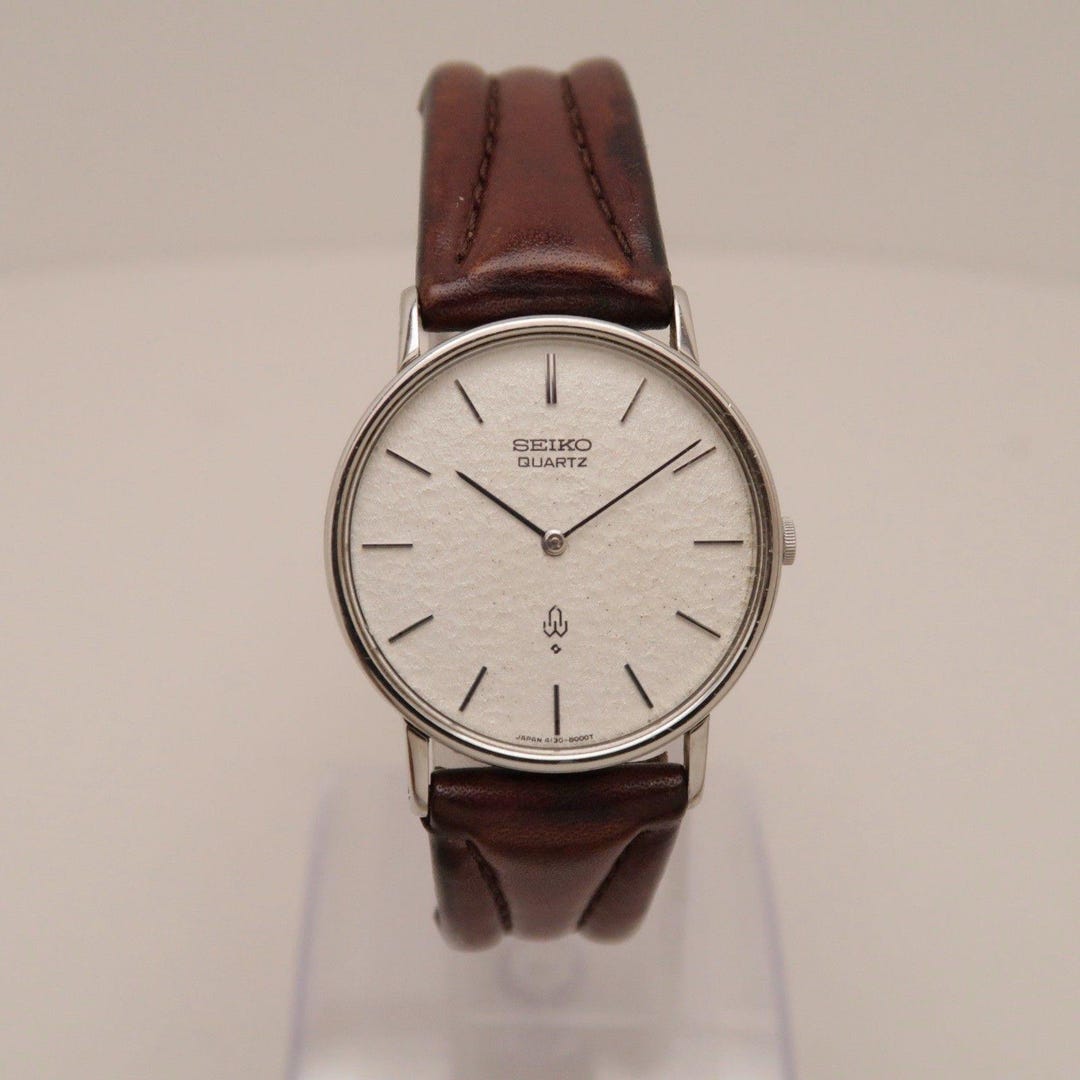 SEIKO Chariot 4130-8000 Round Analog Quartz Men Vintage Watch W322