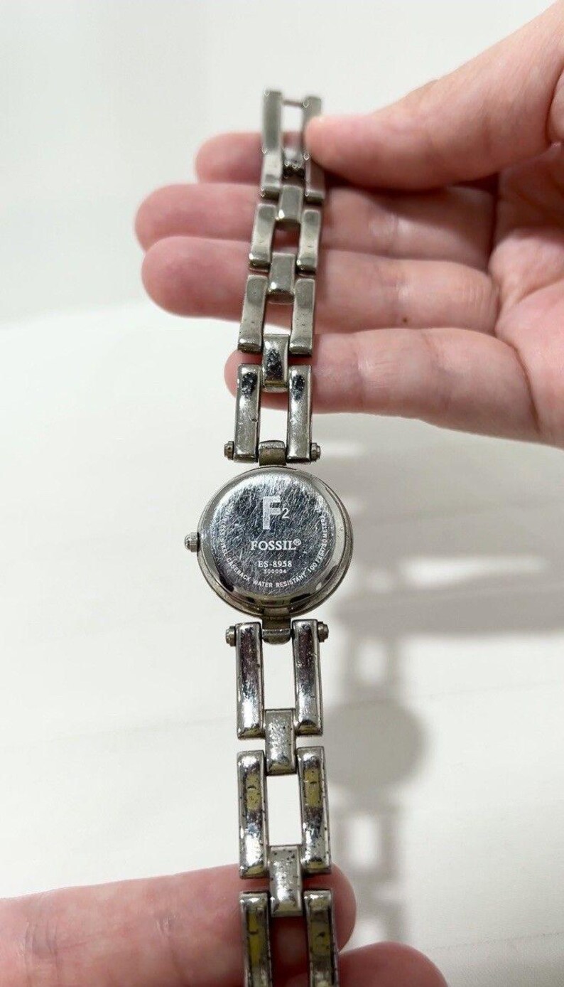 FOSSIL F2 ES-8958 Silver Tone Blue Dial Analog Women Vintage Watch W26 *TICKING image 5