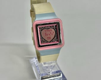 CASIO Poptone LDF-22 Heart Digital Women Vintage Watch W474 *WORKING
