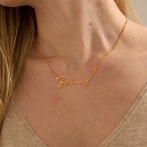 Personalised Minimalist Name Necklace with Box Chain, Custom Name Necklace, Gold Name Necklace, Personalised Gifts, Mothers Day Gift for Mom imagem 1