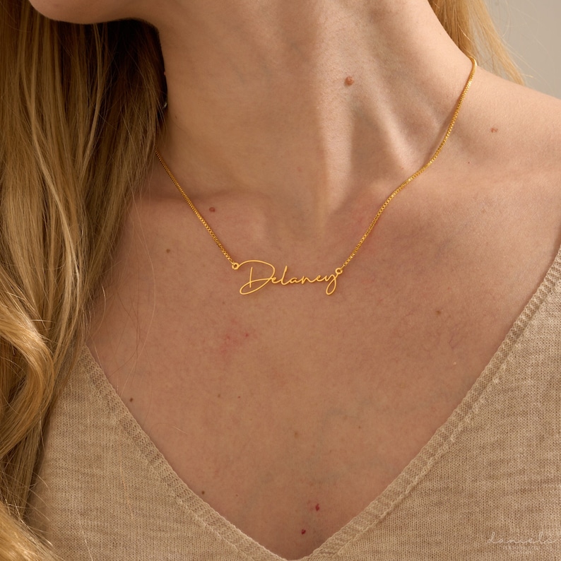 Personalised Minimalist Name Necklace with Box Chain, Custom Name Necklace, Gold Name Necklace, Personalised Gifts, Mothers Day Gift for Mom image 1