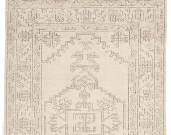 Hand Knotted Wool Area Rug: Neutral Beige Abstract Boho Floor Carpet