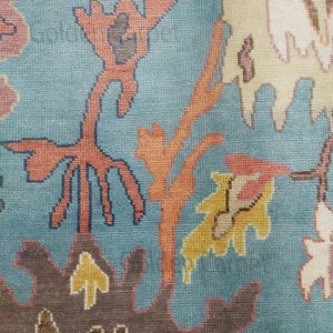 Hand-Knotted Wool Oushak Rug: Faded Medallion Design, 3x5 ft