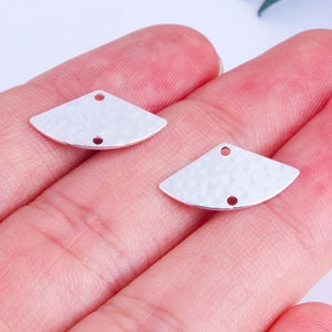 10Pcs Hammered Silver Plated Pendants, Dangle Earring Pendant Connectors, Fan Deco Drop Earrings, Jewelry Earring Making Supplies, FQ0349