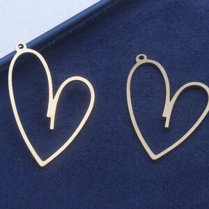 Raw Brass Earring,Earring Connector,Earring charms,Brass Jewelry,Earring Pendant,Heart Shape Earring,Earring Accessories Supply FQ0134