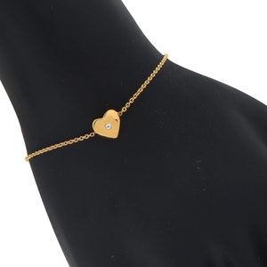 Gold Heart Bracelet, Delicate Bracelet, Dainty Gold Bracelet, Minimalist Heart Bracelet for Women, Valentines Gift for Her