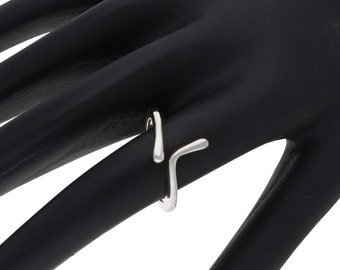 Minimalist Sterling Silver Knuckle Ring, Adjustable Midi Ring