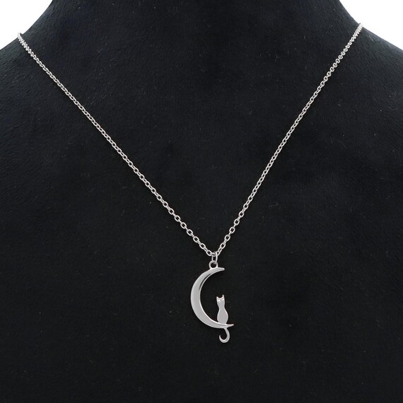 JewelryWe Collana Con Ciondolo Gatto Sulla Luna | In Acciaio Inossidabile | Regalo Per Amanti Dei Gatti | Fidanzata, Moglie, Amica | 40+5 Cm