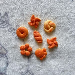6pcs Bread Bakery Magnets, Fridge Magnets, Miniature, Figurines, Collectors, Office Desk Toys, 20% off for Big Orders