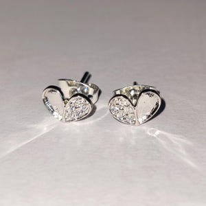 Moissanite Stud Earrings Round Real Natural Moissanite Tester Pass Heart Stud Earrings 14K White Gold Plated Moissanite Stud Earrings