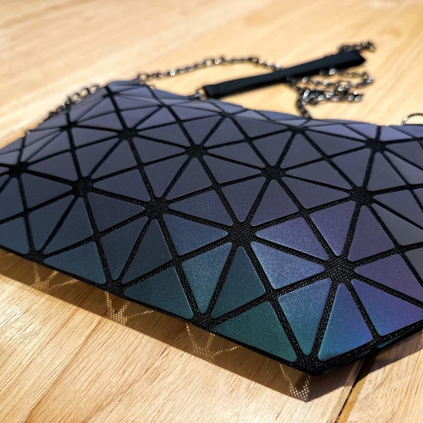 Luminous Geometric Holographic Reflective Shoulder Purse Colour Changing Bag Girls Women Purple Mood Magic Pouch Handbag