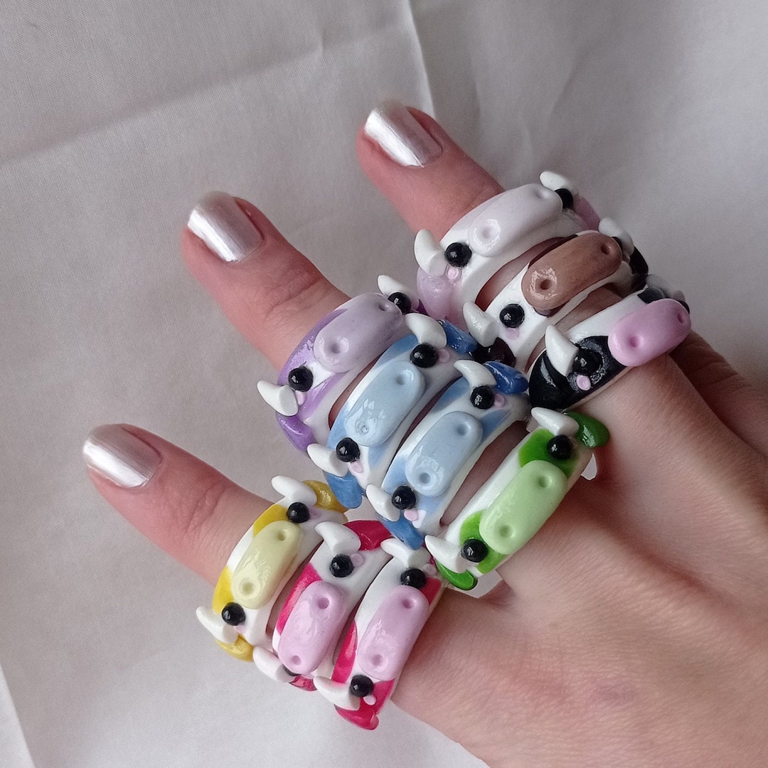 Trendy clay rings deals