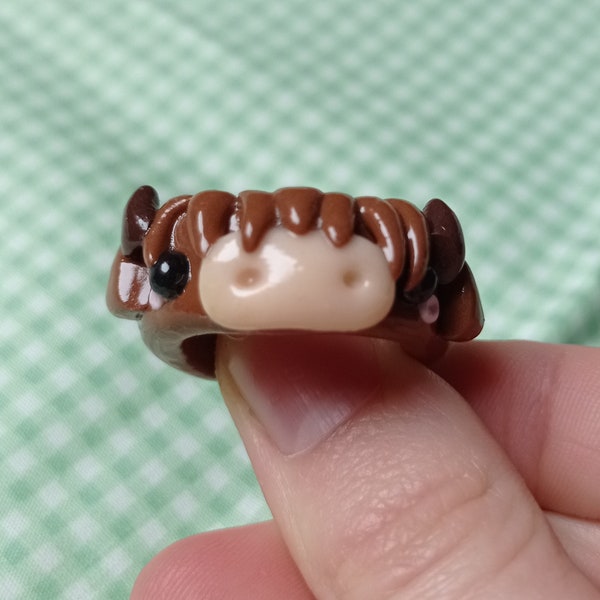 Bague vache highland marron en argile polymère faite à la main - bague animal/argile/mignon/kawaii/bijoux/vaches/bague trapue