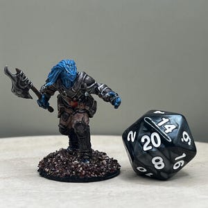 Dragonborn Fighter, Hand Painted Dungeons and Dragons Miniature