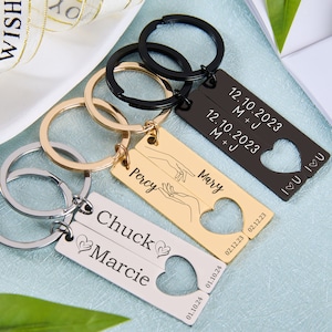 Couple Keychain Set Heart,Engraved Keychain,Custom Keychain,Personalised 2 Pcs Matching Couple Keyring,Gifts for Him Her,Valentine&#39;s Gifts
