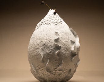 Handmade Paper Mache White Vase: Modern Rustic Charm for Coastal and Farmhouse Decor – Ideal Housewarming Gift for Stylish Decor