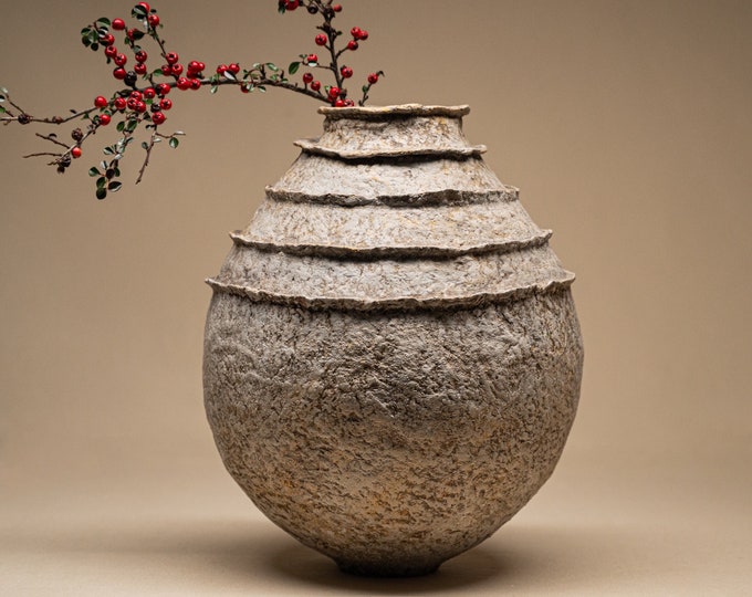 Paper Mache Boho-Chic Vase – Handmade Elegance, Wabi Sabi Charm with Aging Effect – Eco-Chic Statement for Modern Decor & Centerpieces