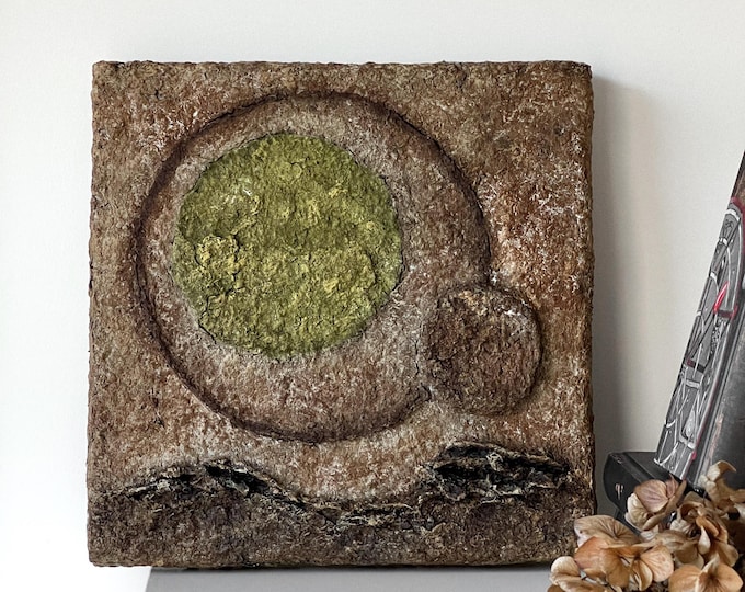 Wabi-Sabi Green Wall Art 3D Painting - Contemporary Nature Inspired Decor - Handmade Eco-Friendly Accent - Organic Textures for Modern Art
