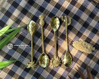 Unique Shape Brass Tea Spoon, Tropical Spoon, Kitchen Stuff, Brass Spoon, Handmade Spoon, Smoothie Spoon, Handmade Gifts, Christmas Gifts