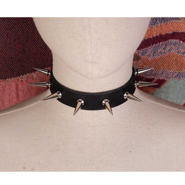 Genuine leather spiked choker collar/spiked collar human/spike necklace/goth choker/punk choker/studded choker/big spikes collar/day collar