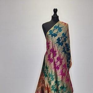 Saatrangi Banarsi Dupatta