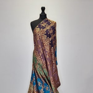 Saatrangi Banarsi Dupatta