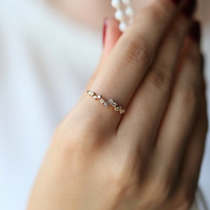 Cluster Gold Ring, Diamond Cluster Ring, Unique Stackables, Minimalist,  Diamond Wedding Band, Vintage Style Ring, Engagement Ring