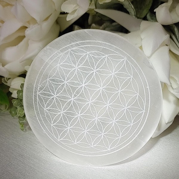 Plaque de recharge Sélénite |  Selenite Charging Plate |  Fleur de vie |  Flower of life