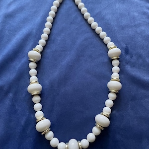 Vintage Beaded Necklace - Mint Green