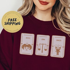 Três sinais grandes feitos sob encomenda da astrologia suéter de <br> Crie Seu Próprio Produto! Lua de Sun feita sob encomenda e camisola de cartas de Tarot do sinal | Astrologia grande de três presentes suéter |