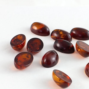 Baltic Amber Cabochons, Genuine Baltic Amber Oval Cabochons, 8mm x 12mm, One Piece Randomly Selected