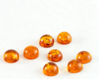 Cabochons en ambre de la Baltique, véritable cabochons ronds 6 mm en ambre de la Baltique, une pièce sélectionnée au hasard