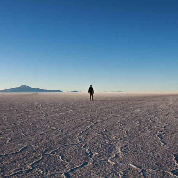 Salar de Uyuni, Bolivia. Desierto;Azul;Paisaje;Sal;Cielo;Solitario;Viajero;Viajar