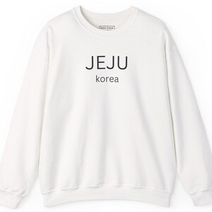 Jeju Korea Sweatshirt Unisex Crewneck Jumper Korean Travel Pullover Korean Heritage Gift Korean Souvenir Korea vacation Kdrama Fan Gift