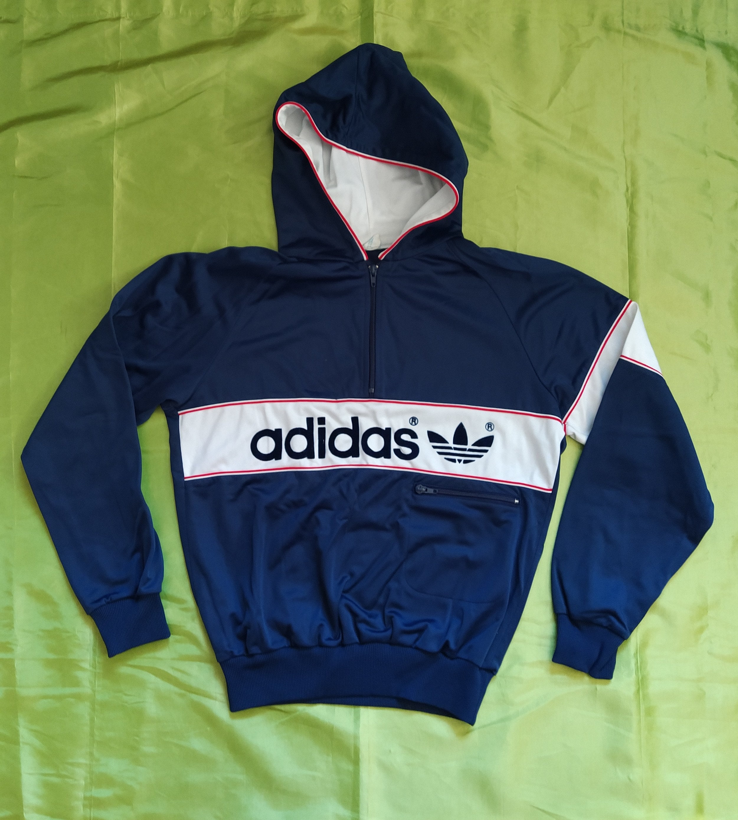 Like New Adidas Originals Vintage 70s Pullover Hoodie Hooded Like New Adidas Originals Vintage 70s Pullover Hoodie Hooded