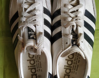 Adidas Universal Vintage Leather Shoes Trainers 80s or 90s Made in - Main Image