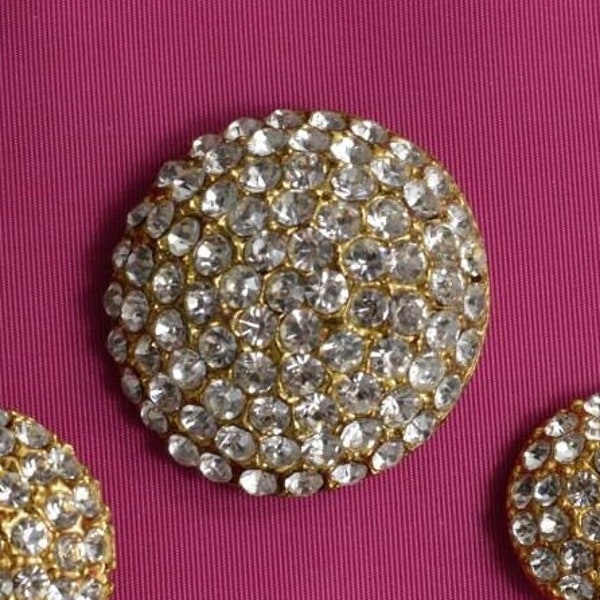 Pave Set Rhinestones in Gold (L-05)