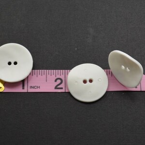Round “ruffled” White Plastic Button – 2 Hole (MM-01) - Etsy