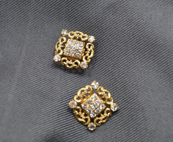 Burnished gold with rhinestones Fresh Fab Finds 7-Piece Retro Burnished Gold Inlaid  main image 4