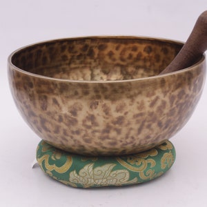 7 inches Diameter singing bowl Tiger Eye-Blessed Tibetan singing bowl- Singing bowl for Healing-Chakra Balance-Tiger Eye Singing Bowl-7 root