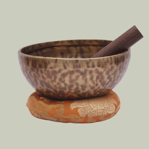 5 inches Diameter Tiger Eye singing bowl-Blessed Tibetan singing bowl- Singing bowl for Healing-Chakra Balance-Simple Singing Bowl-Tiger Eye