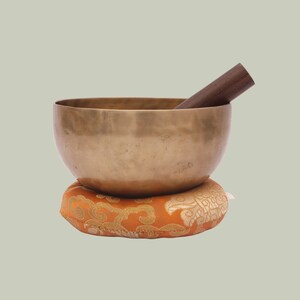 5 inches Diameter Plain Dim singing bowl-Blessed Tibetan singing bowl- Singing bowl for Healing-Chakra Balance-Simple Singing Bowl-7 root-