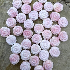 Pink queen conch shell 12mm carved rose beads (package of 5 beads)