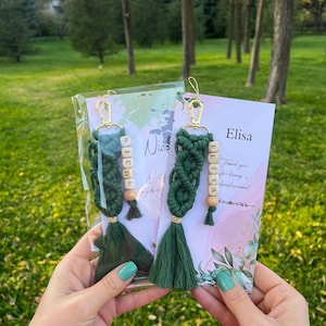 Proposta de dama de honra, chaveiro colorido de macramê, presentes de noivado, você será minha dama de honra, presente de casamento personalizado para damas de honra