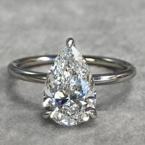 3 CT Pear Cut Moissanite Engagement Ring 14K Solid White Gold Solitaire Ring Pear Cut Promise Ring Wedding Ring Anniversary Gift For women