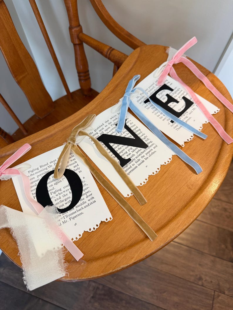 highchair banner with velvet bows between each flag- you may customize the year, ONE, TWO, THREE ect.