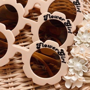 Personalized kids Flower Sunglasses | Flower girl proposal | Flower girl   | Kids Gifts | Kids party favor | Sunglasses | wedding favor