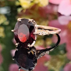 Garnet Ring, 14k Solid Gold, 4.90 Carat Natural Red Garnet & Diamonds, 11x9 Oval Gemstone